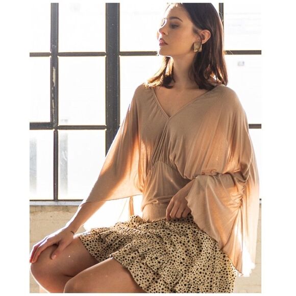 𝅺KNIT Top Fitted Waist With Dolman  Bell Sleeves - Picture 8 of 16